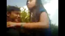 私はひもを脱いで、それを置く 素人 女性 ...