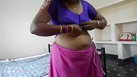 後部座席で犯された巨乳な女 女性 動画  ...