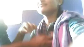 そのヒョウのドレスは私を男に変えさせる。 ...