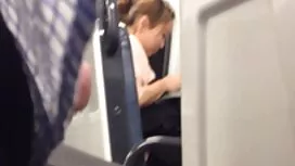 ちょうど世界運フォーラムで妖精の離婚を試 ...